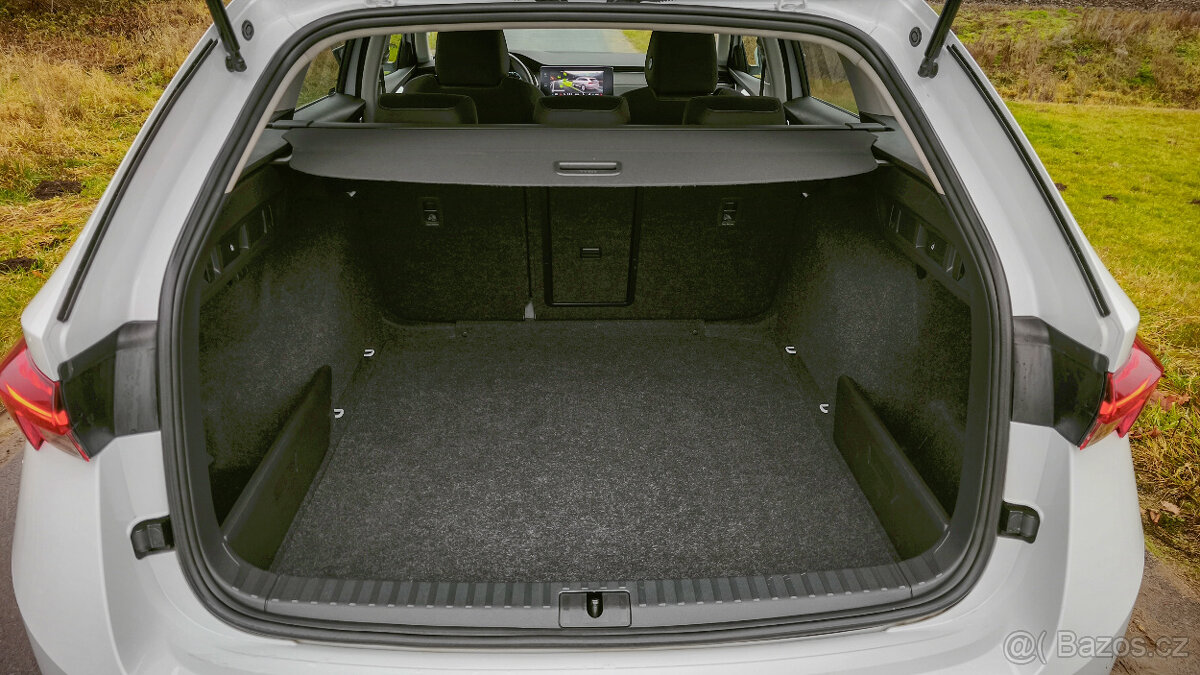 Škoda Octavia Combi 4 IV 2.0 TDI STYLE Plus ACC Matrix - 18