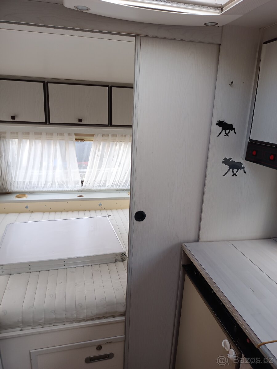 Knaus 485+předstan - 18