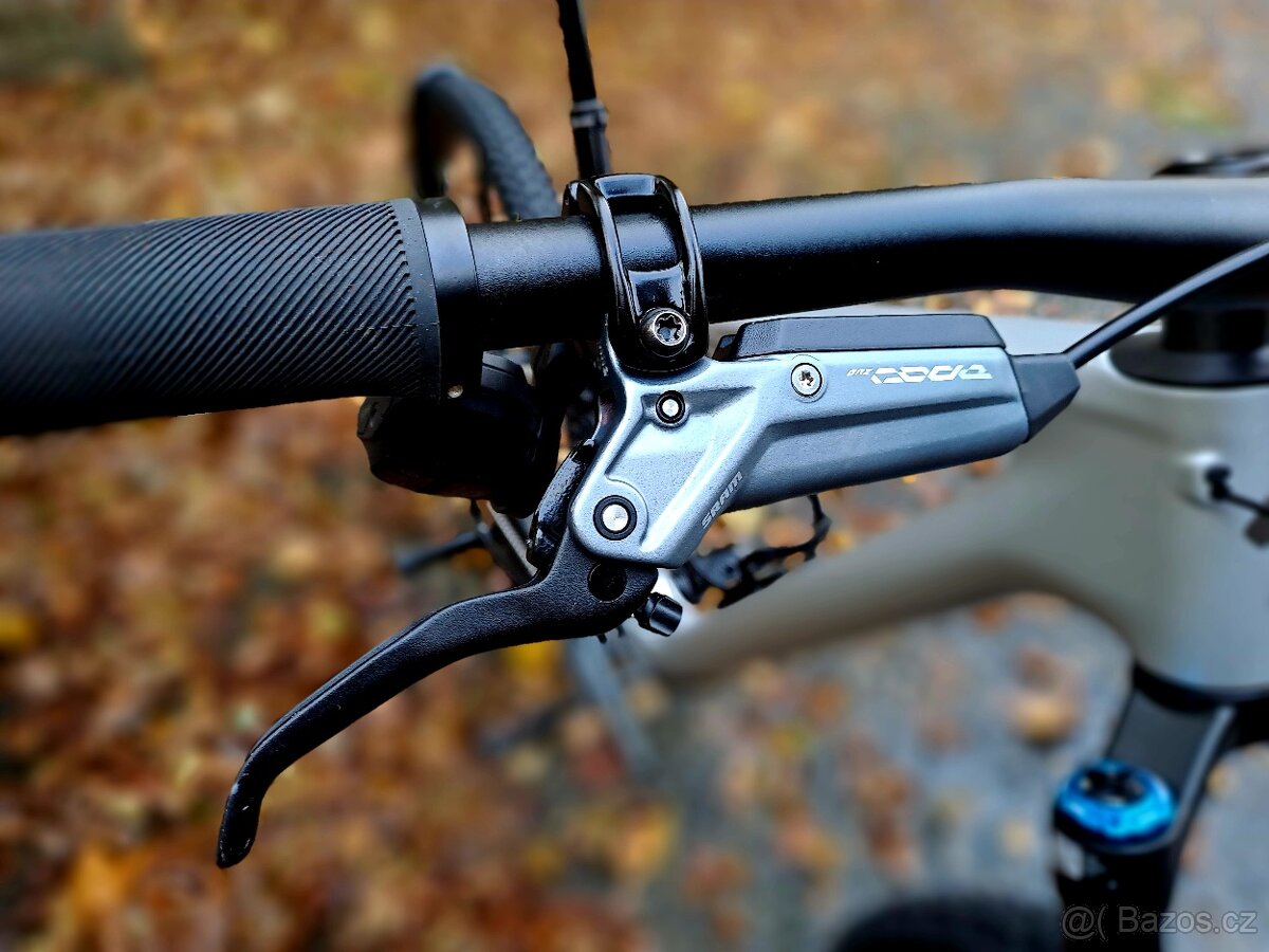 Specialized Epic 8 EVO Expert - 18