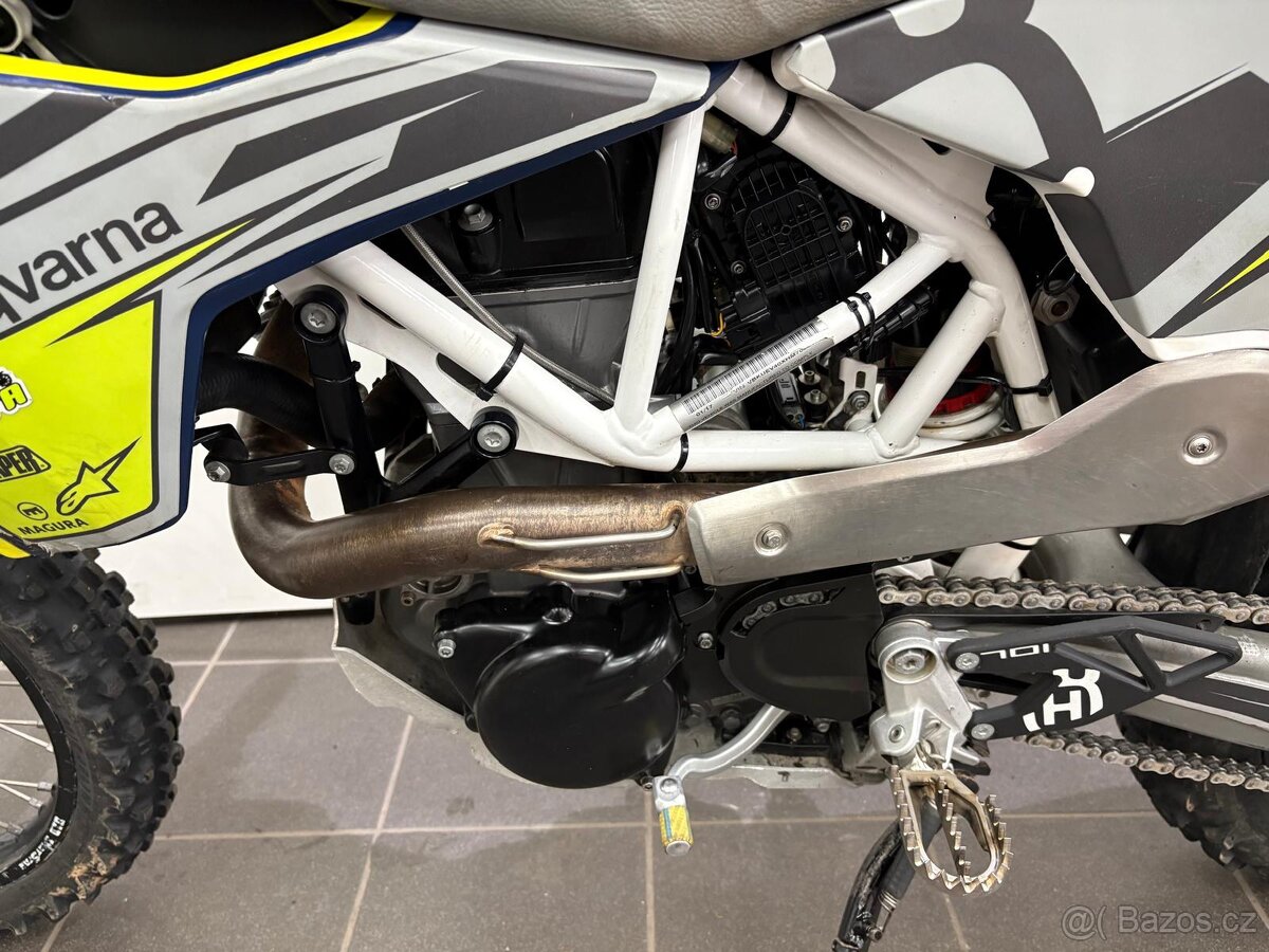 Husqvarna 701 Enduro - 18