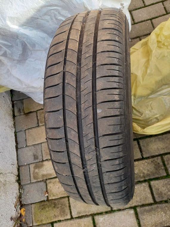 Hyundai i20 1,25i klima+ČR+37000kmTOPSTAV - 18