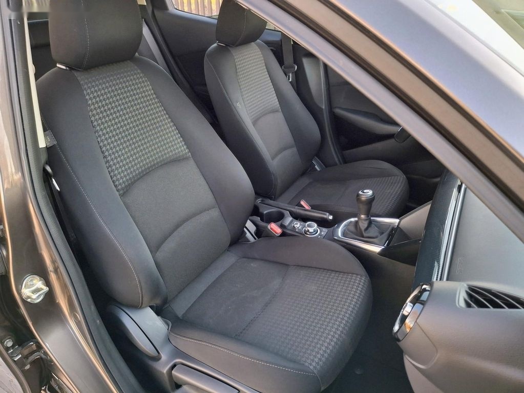 Mazda 2,1.5 benzin 66 kw - 18