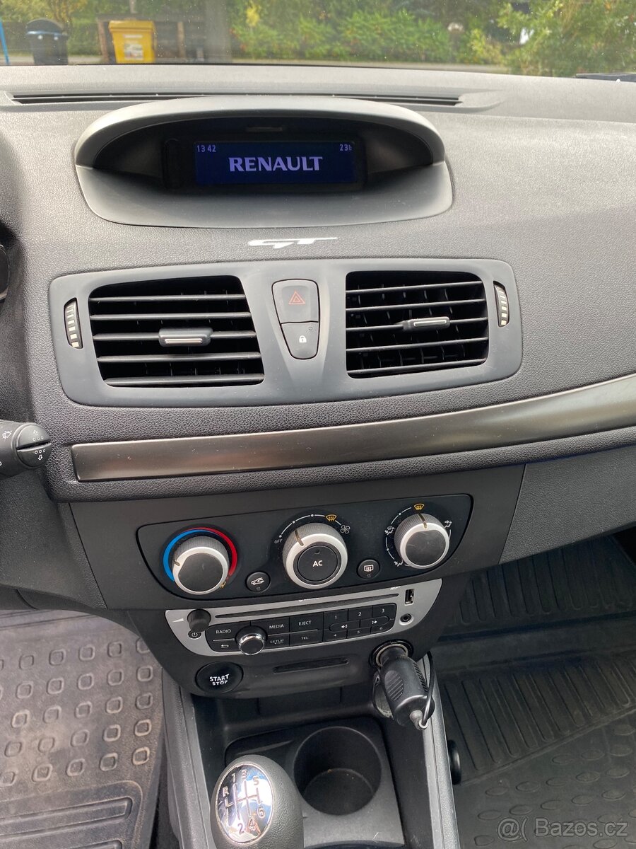 Renault Mégane 2 - 18