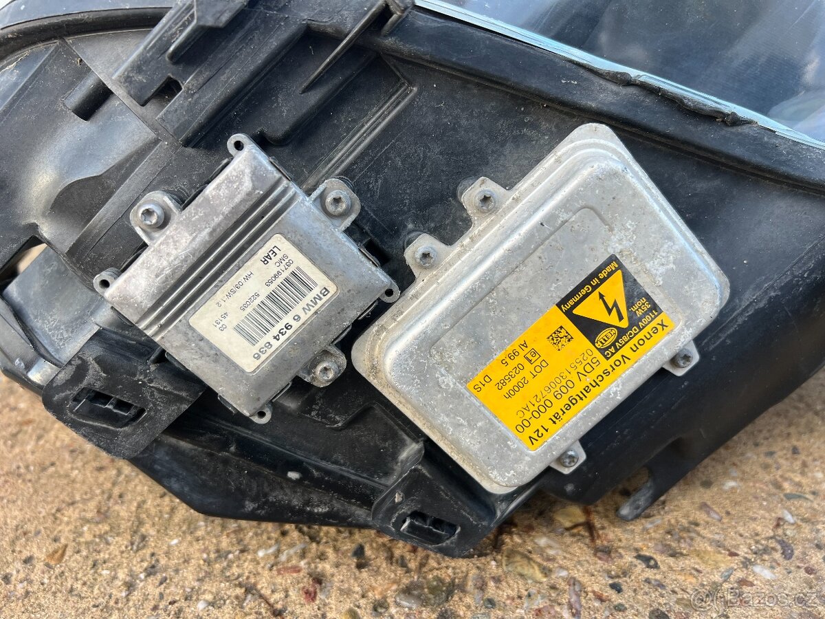 BMW 5er E60/E61 předfacelift DYNAMIC světla - 18