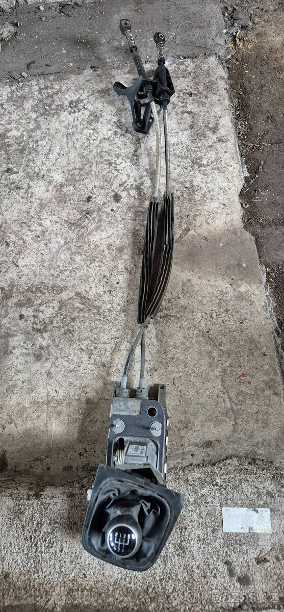 Náhradní díly VW Golf 5 Variant - 18