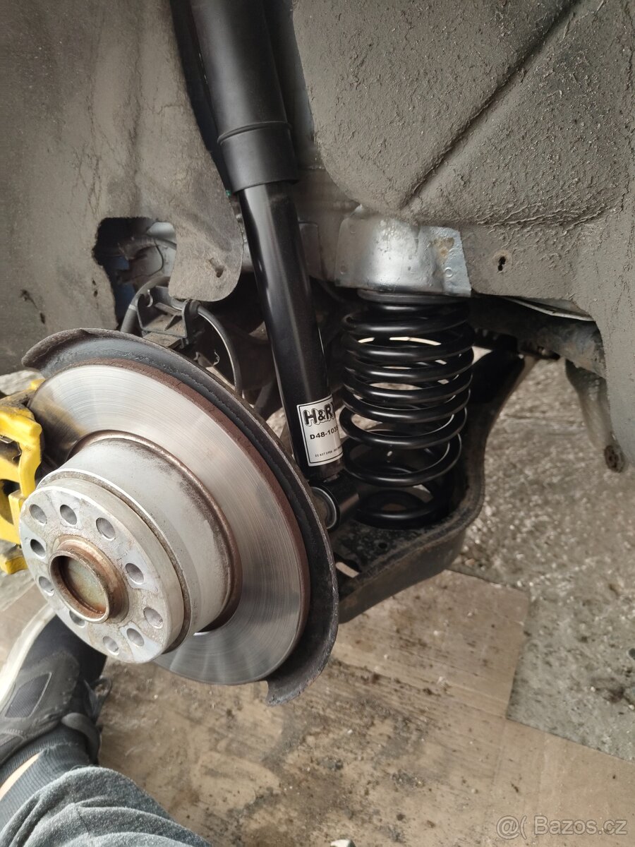 Škoda Octavia 1.8 TSI, 118 kw, RS packet - 18