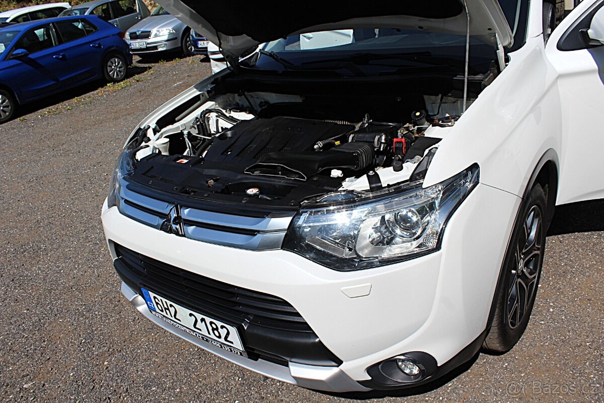 Mitsubishi Outlander - 18