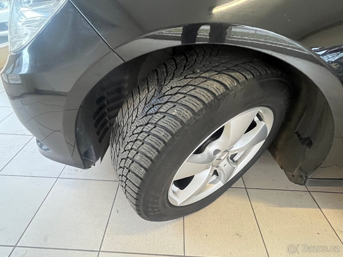 Mercedes-Benz E 250 CDI W212 Avantgarde - 18