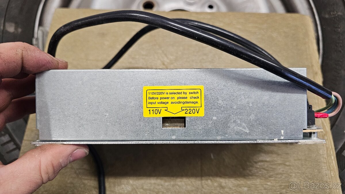 Malé krokové motory a napájecí zdroj - 18