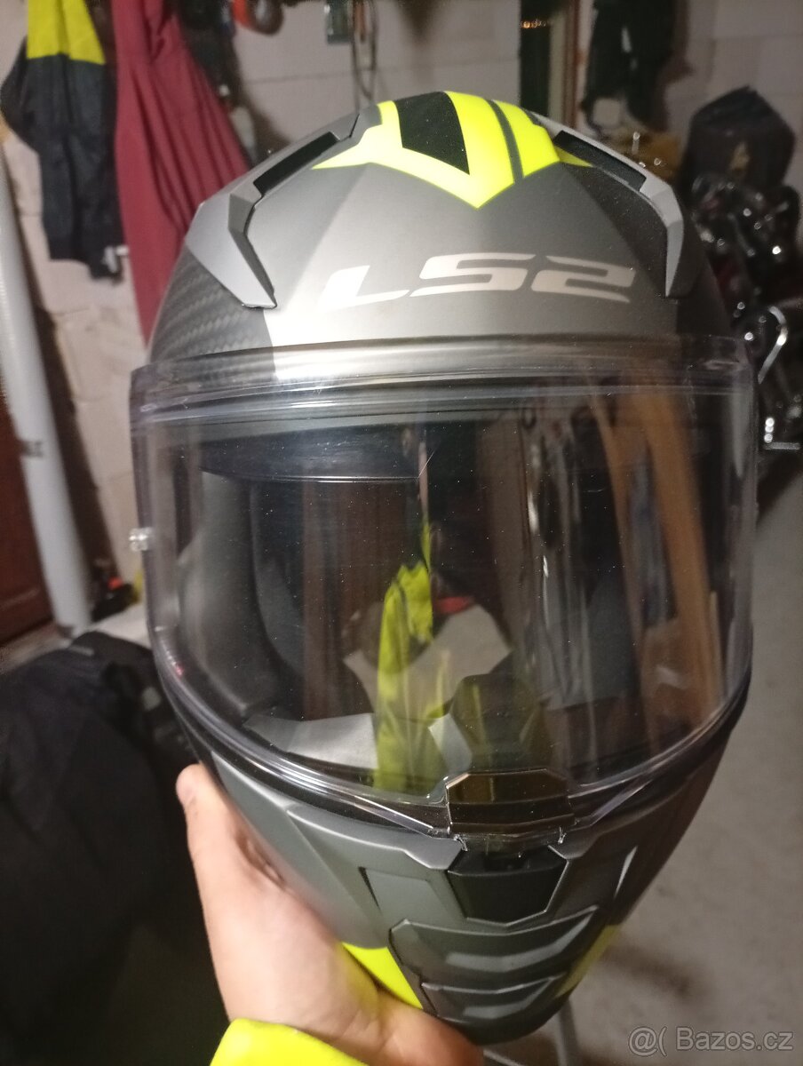 Helma boty rukavice bunda kalhoty - 18