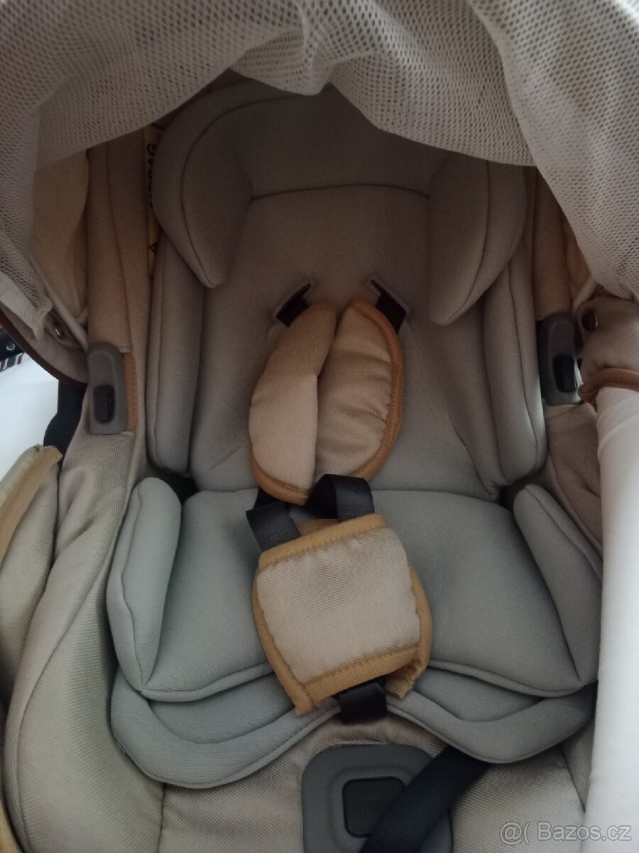 Kočárek trojkombinace - 18