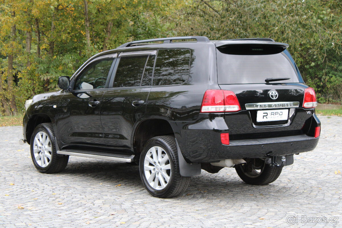 Toyota Land Cruiser 200 4.5 D4-D Luxury / 210 kW / Tažné - 18