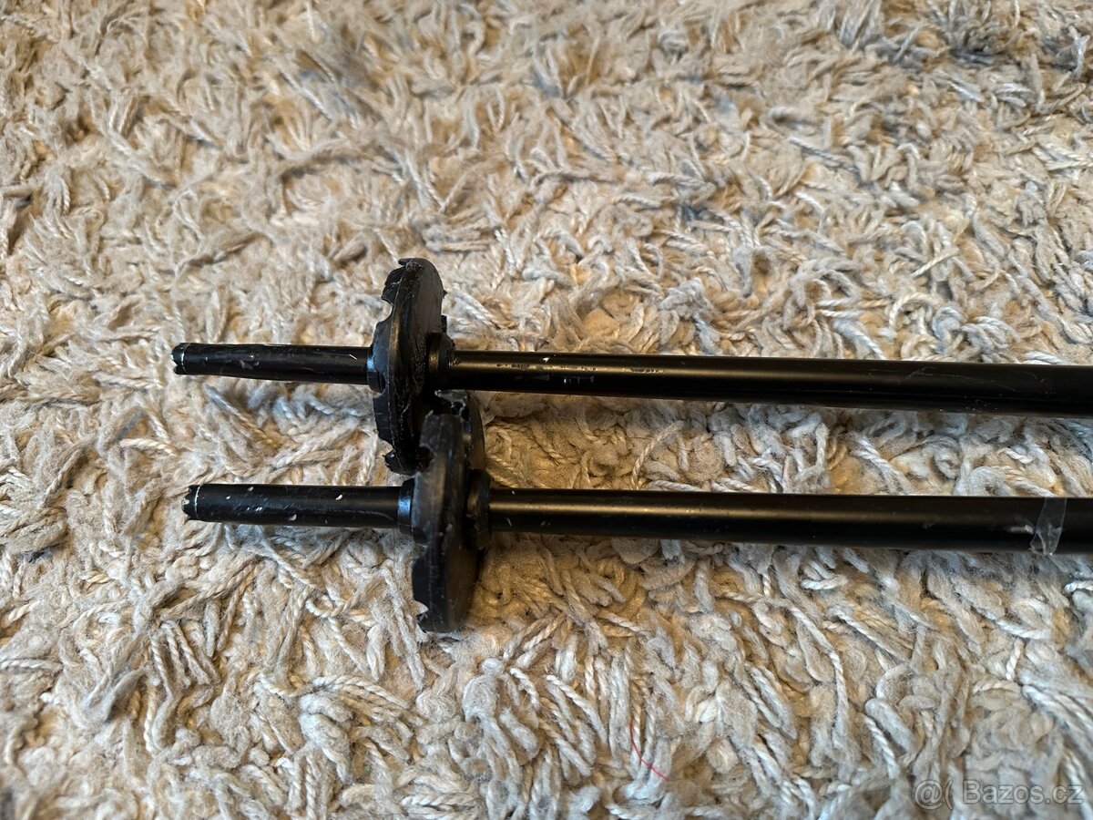 Lyže Elan v dobrém stavu - 18