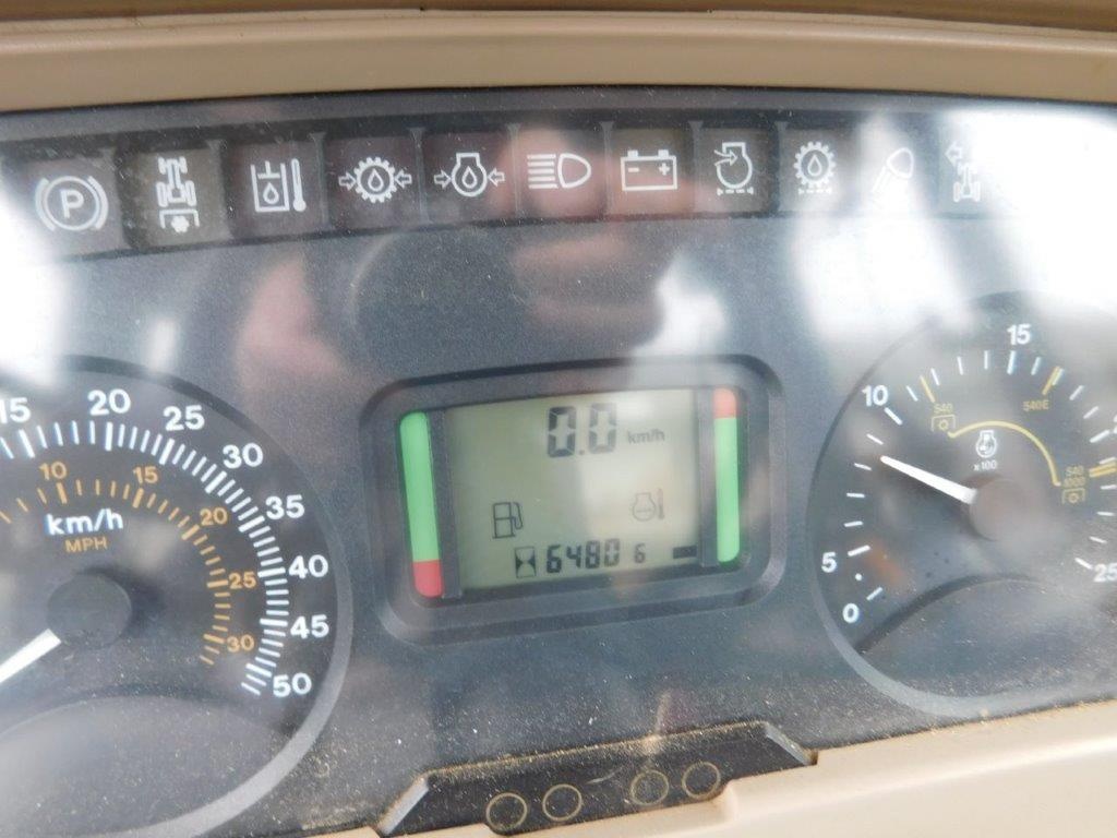 traktor John Deere 6520 SE - 18