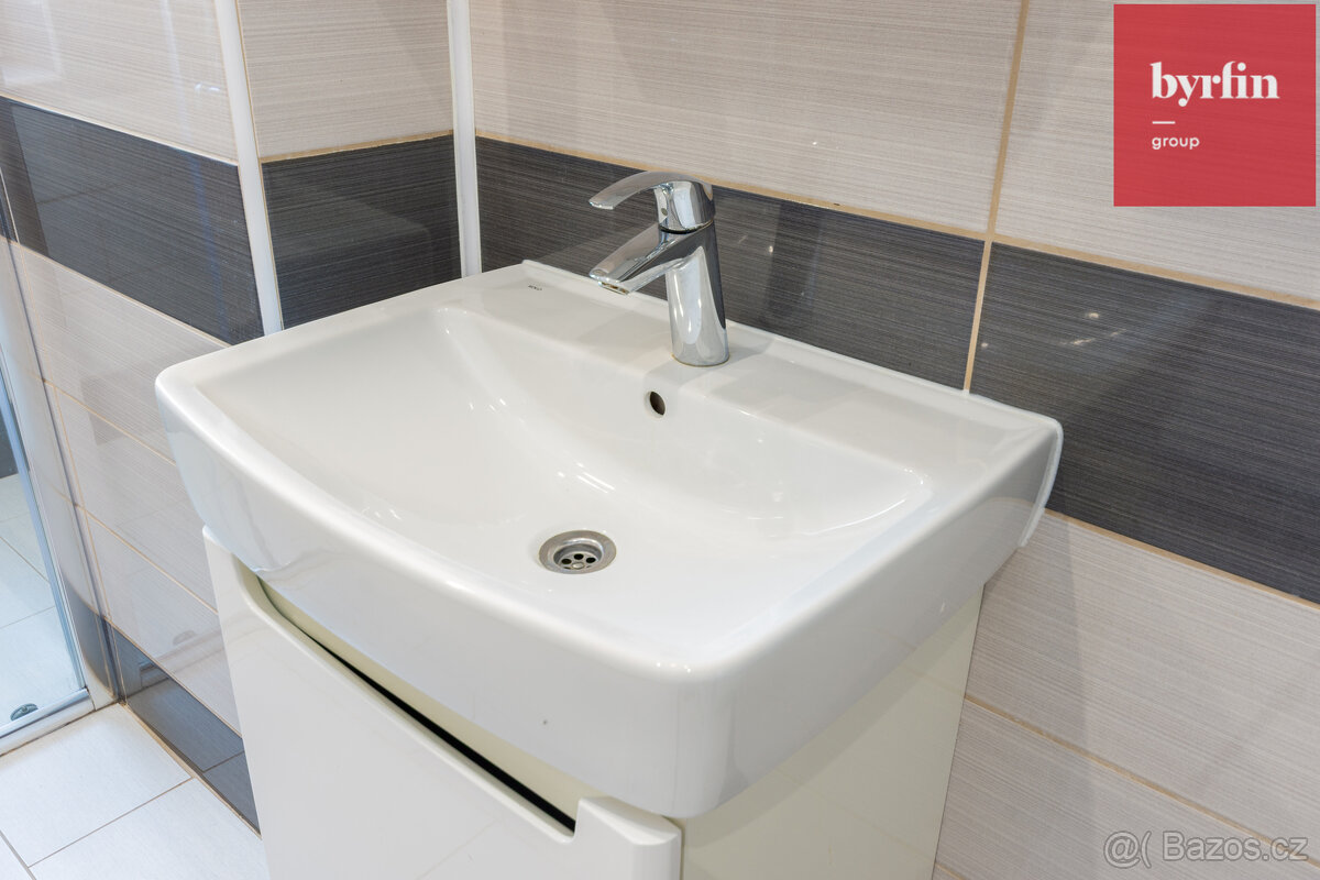 Prodej bytu 2+kk, 47 m², centrum Opavy – náměstí Osvoboditel - 18