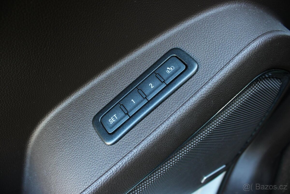 GMC Yukon Denali 6.2 V8 - 18