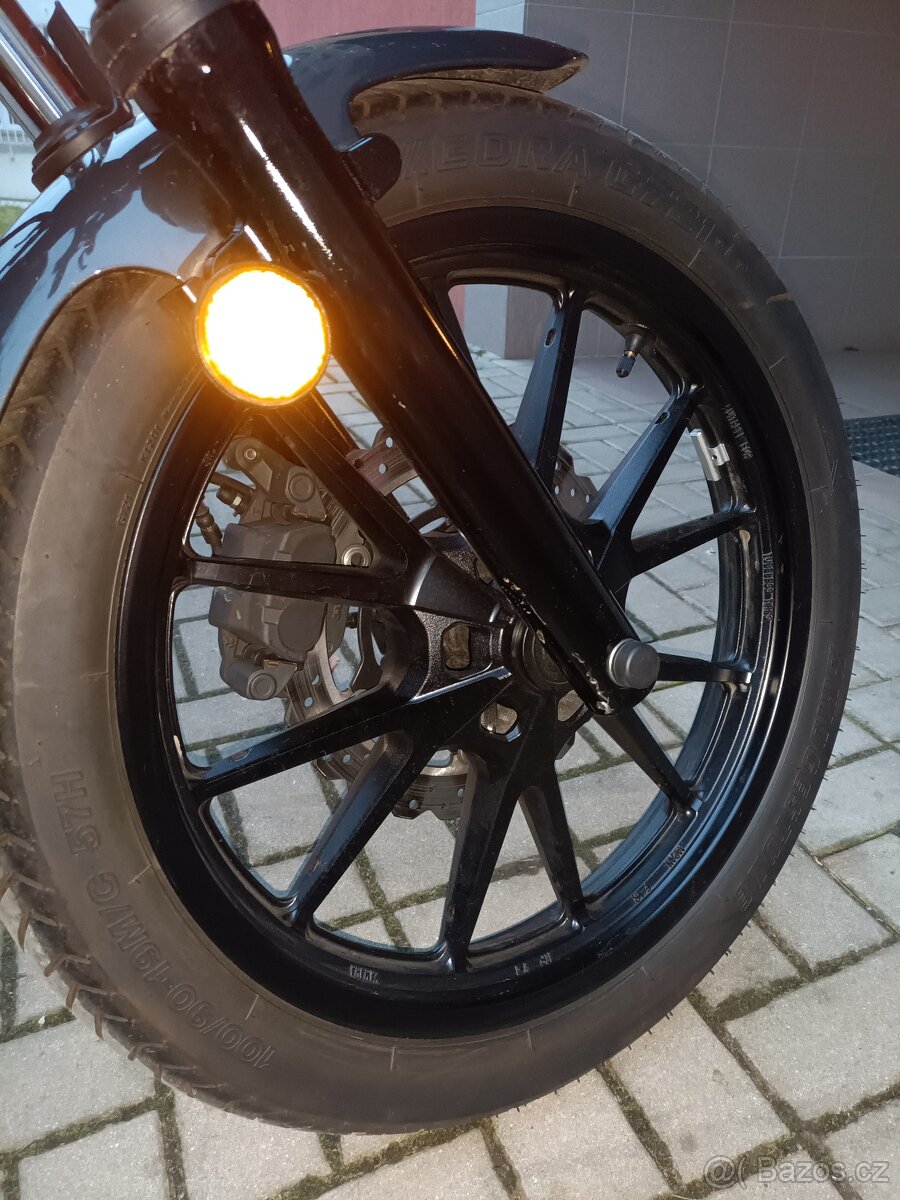 Yamaha XV 950 R Bolt (2020) Najeto pouze 1 800 km – stav nov - 18