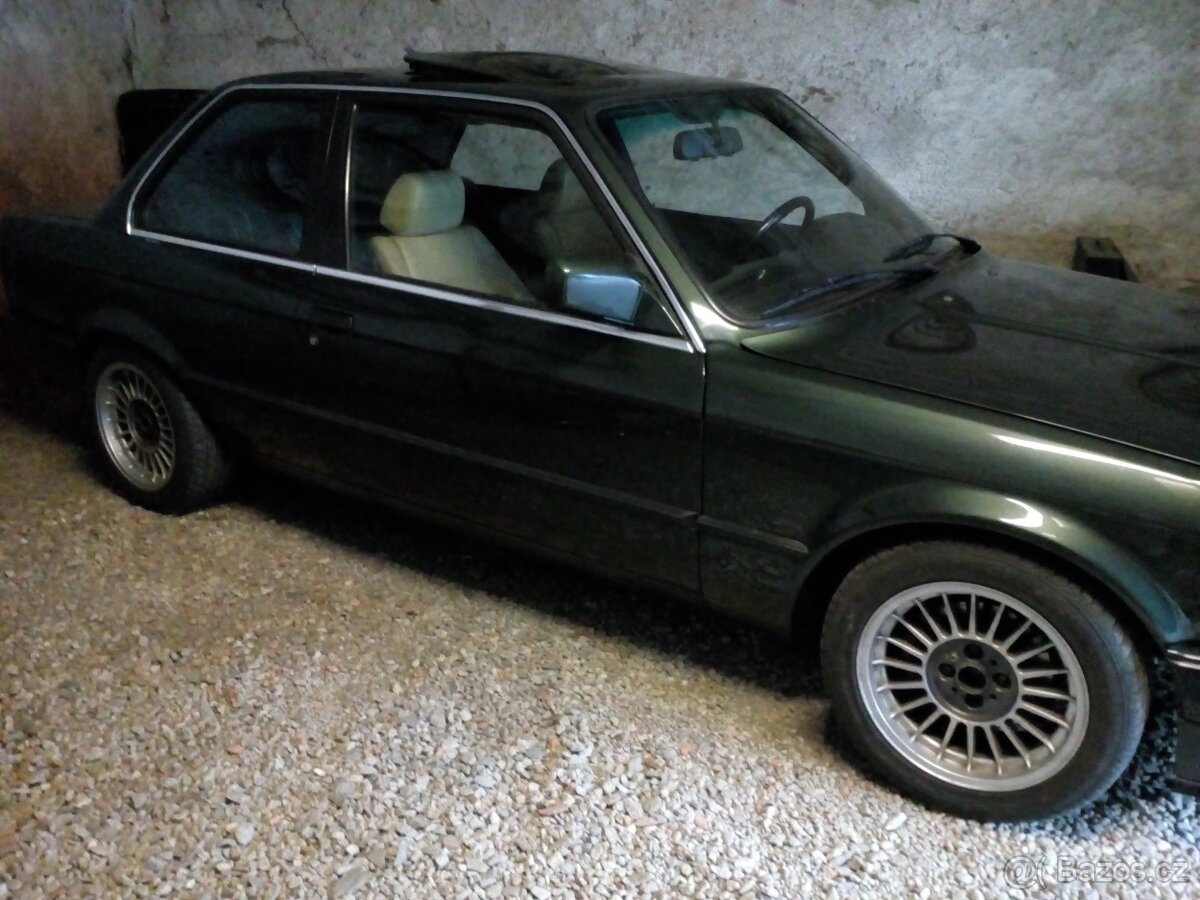 BMW e30 325i (320i) - 18