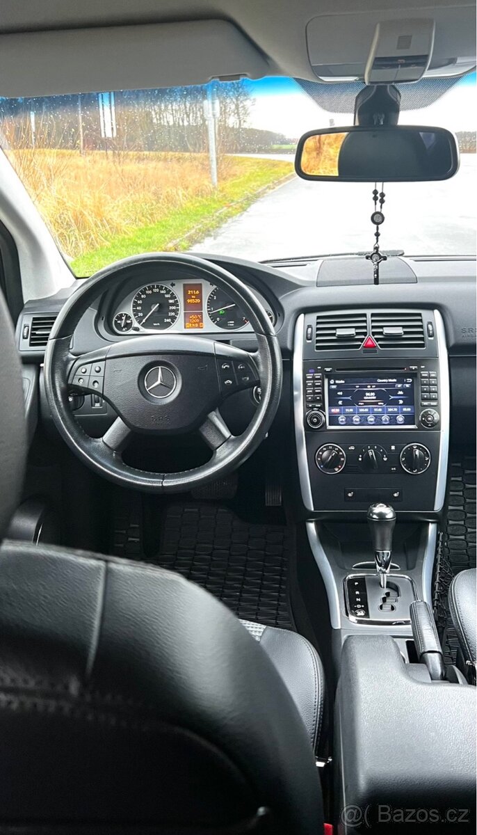 Mercedes Benz třídy B 200 Turbo - 18