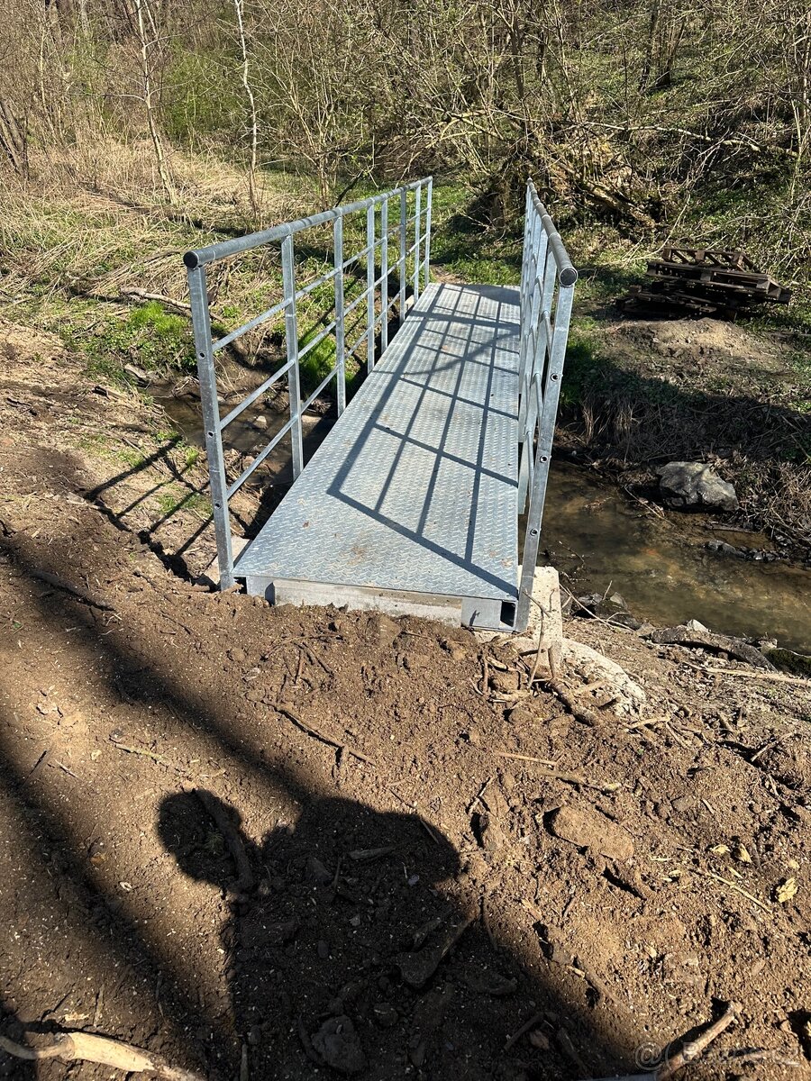 Zemní, demoliční a stavební práce- MK Zemstav - 18