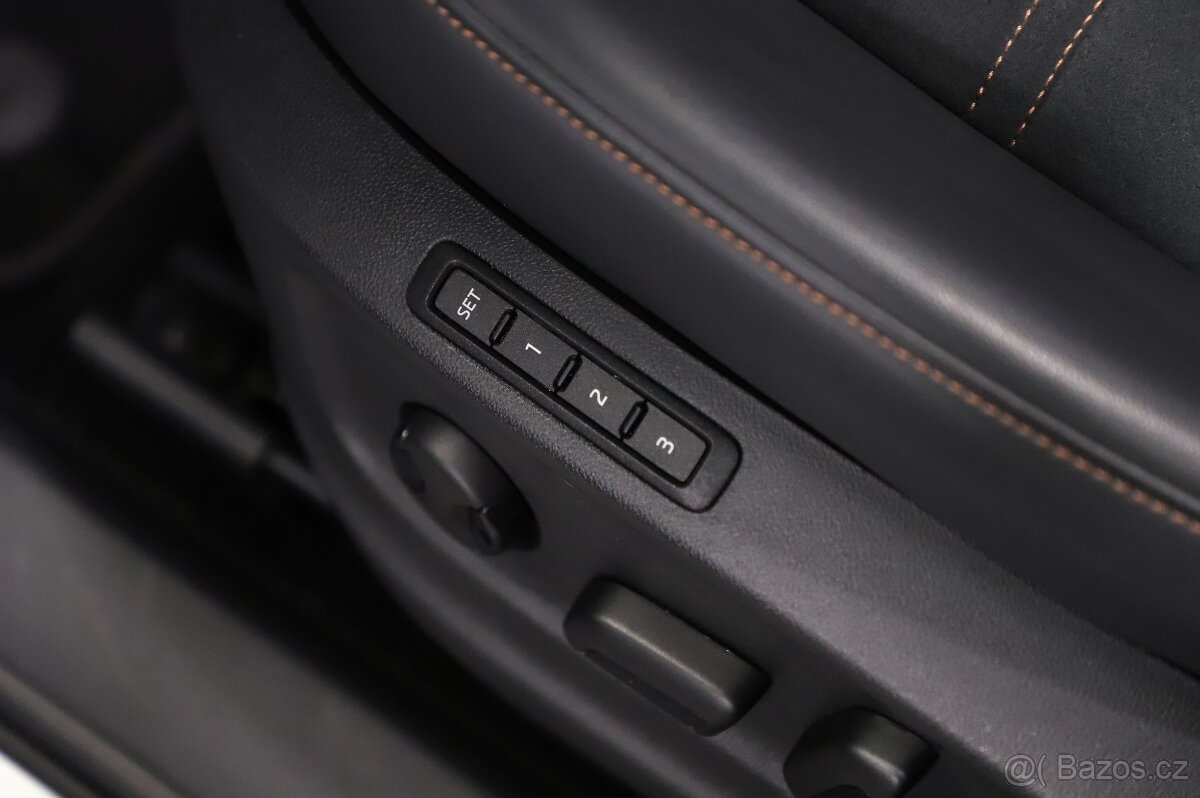 Cupra Ateca 2.0TSI 221kW 4x4 DSG 73tkm - záruka Autodraft - 18