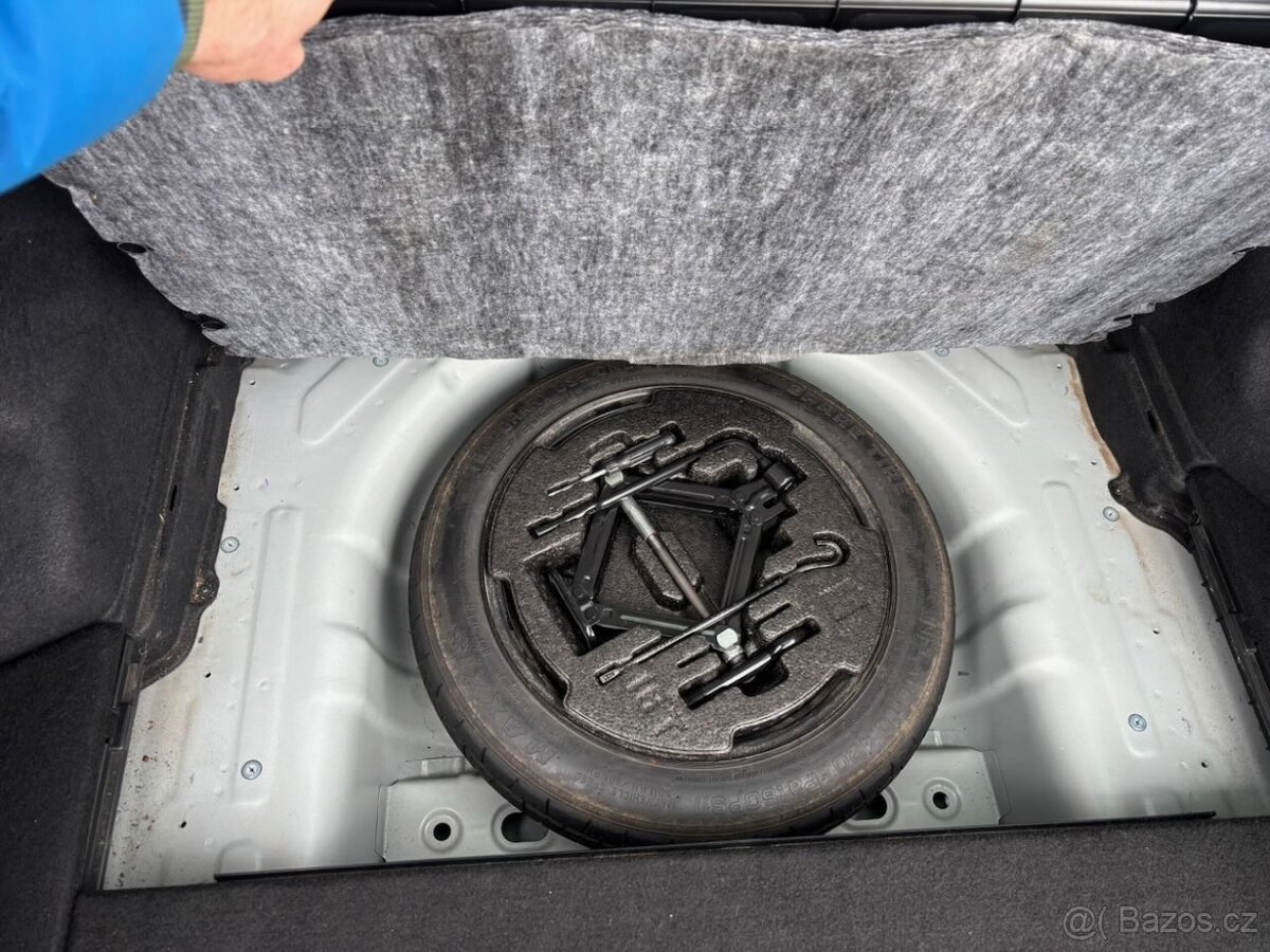 Kia Cee´d, 1.6l/99 kW, Tažné, Plná výbava - 18