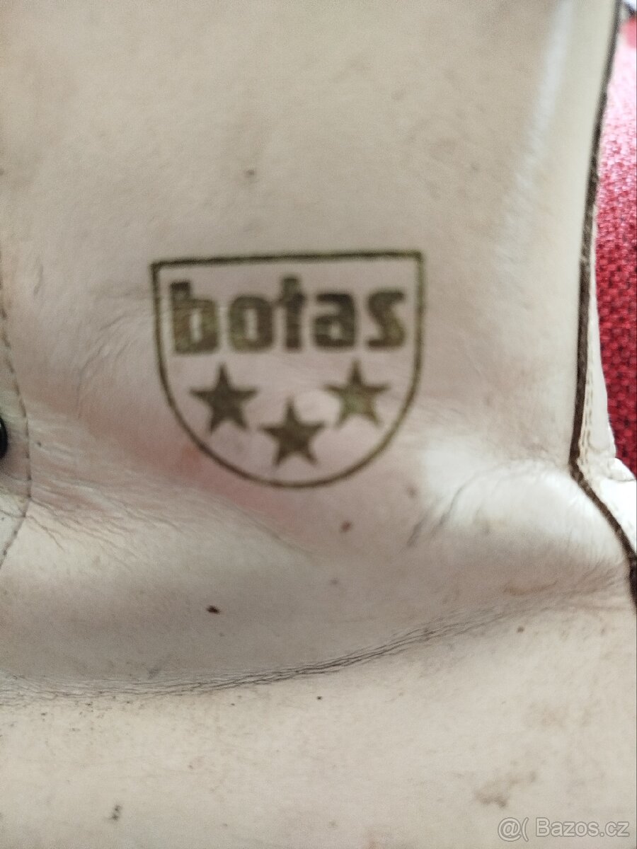 Dívčí brusle 34 - 18