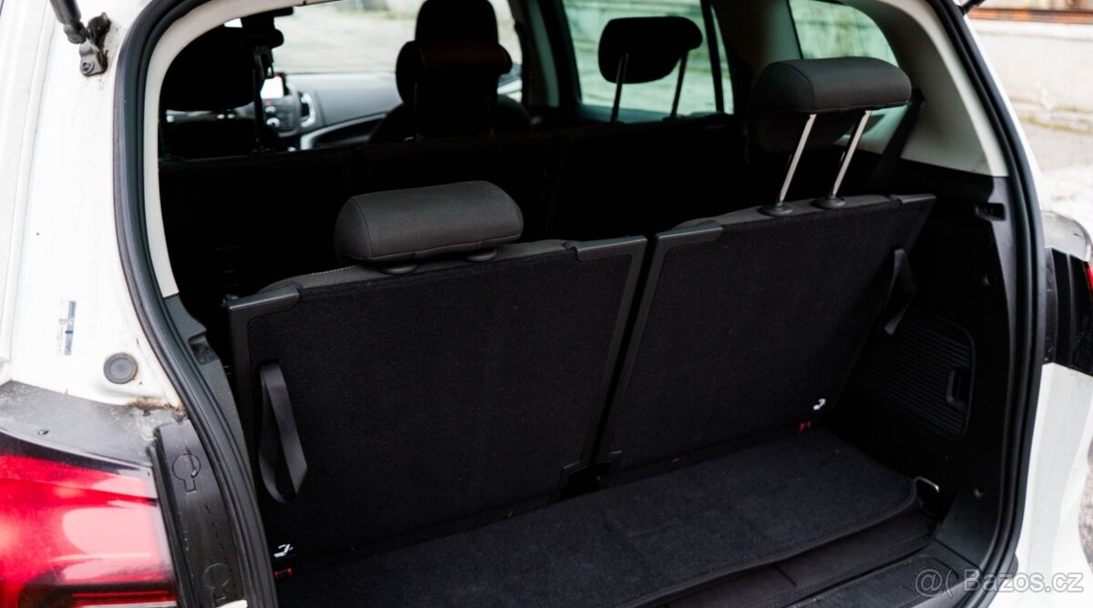 Opel Zafira Tourer 1.4 Benzín + LPG - 18