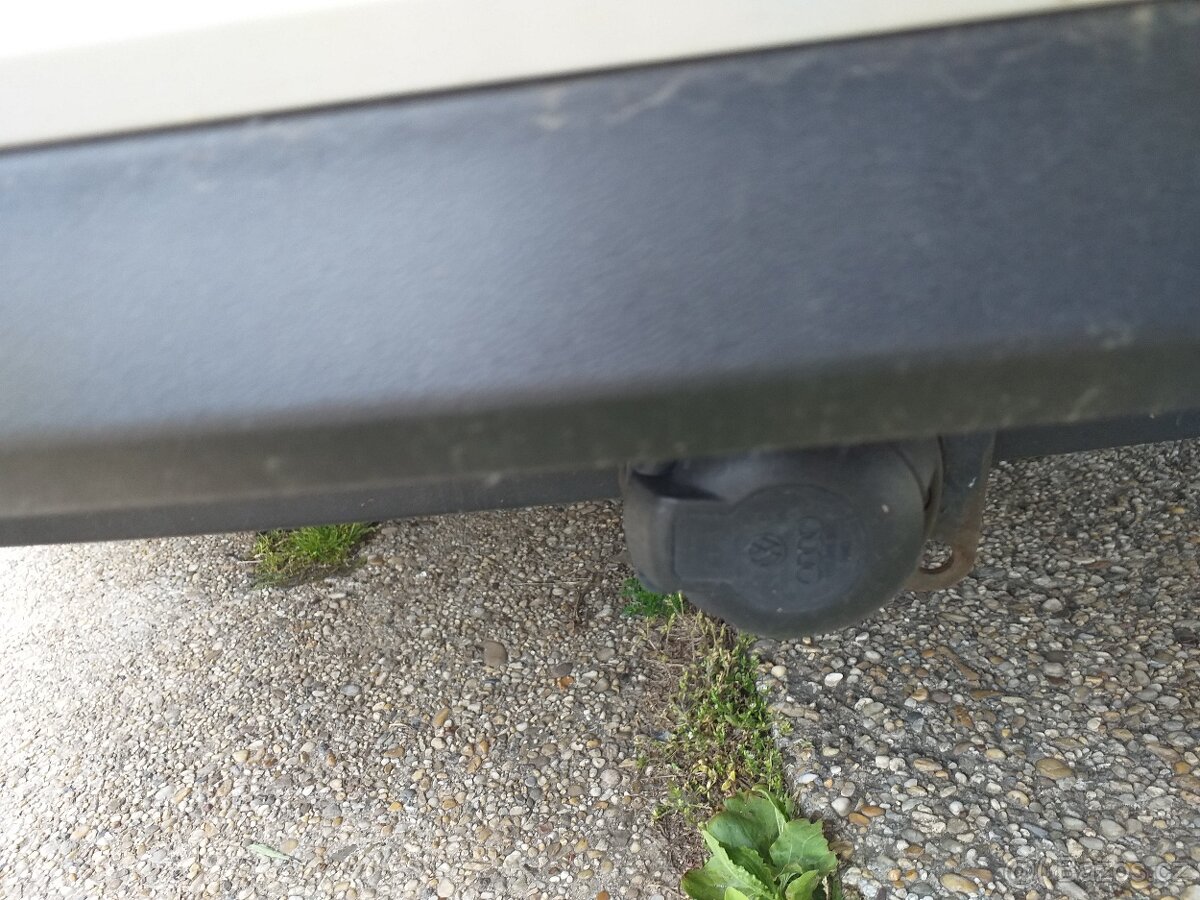 ŠKODA OCTAVIA COM III,1,6 TDi,ESP,KLIMA,ČR.SERVISKA - 18