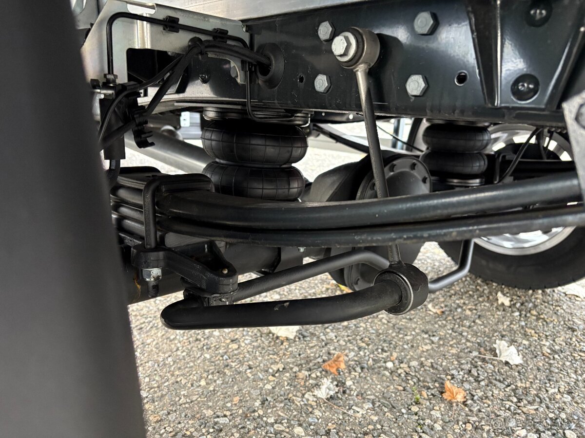 Iveco Daily 3.0, Hi-matic,10 palet, Spaní - 18