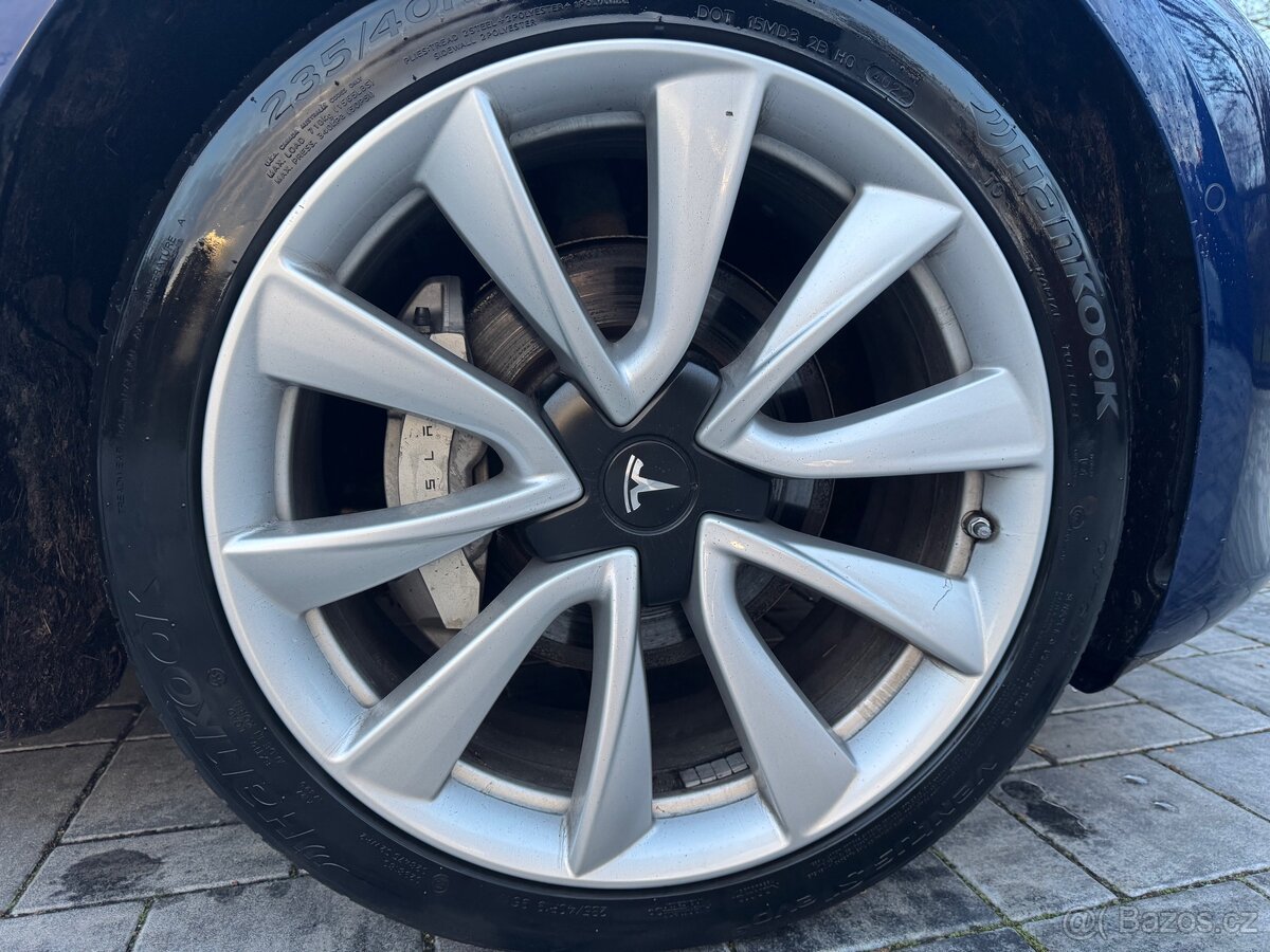 Tesla Model 3 Long Range 340Kw/Servisni historie/TOP - 18
