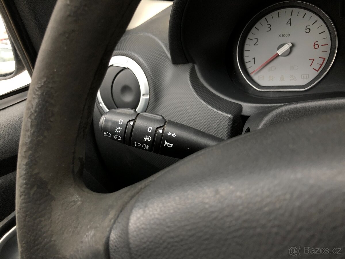 DACIA SANDERO 1.4MPI - 18