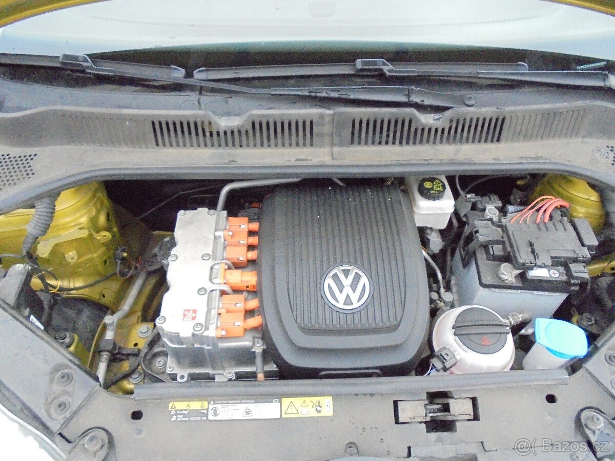 Volkswagen E- UP - 18
