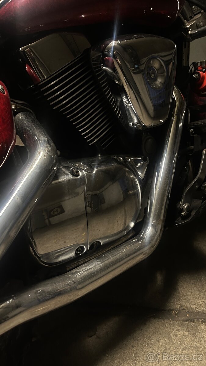 Suzuki VL 1500 Intruder LC | 1462 ccm | Silný cruiser - 18