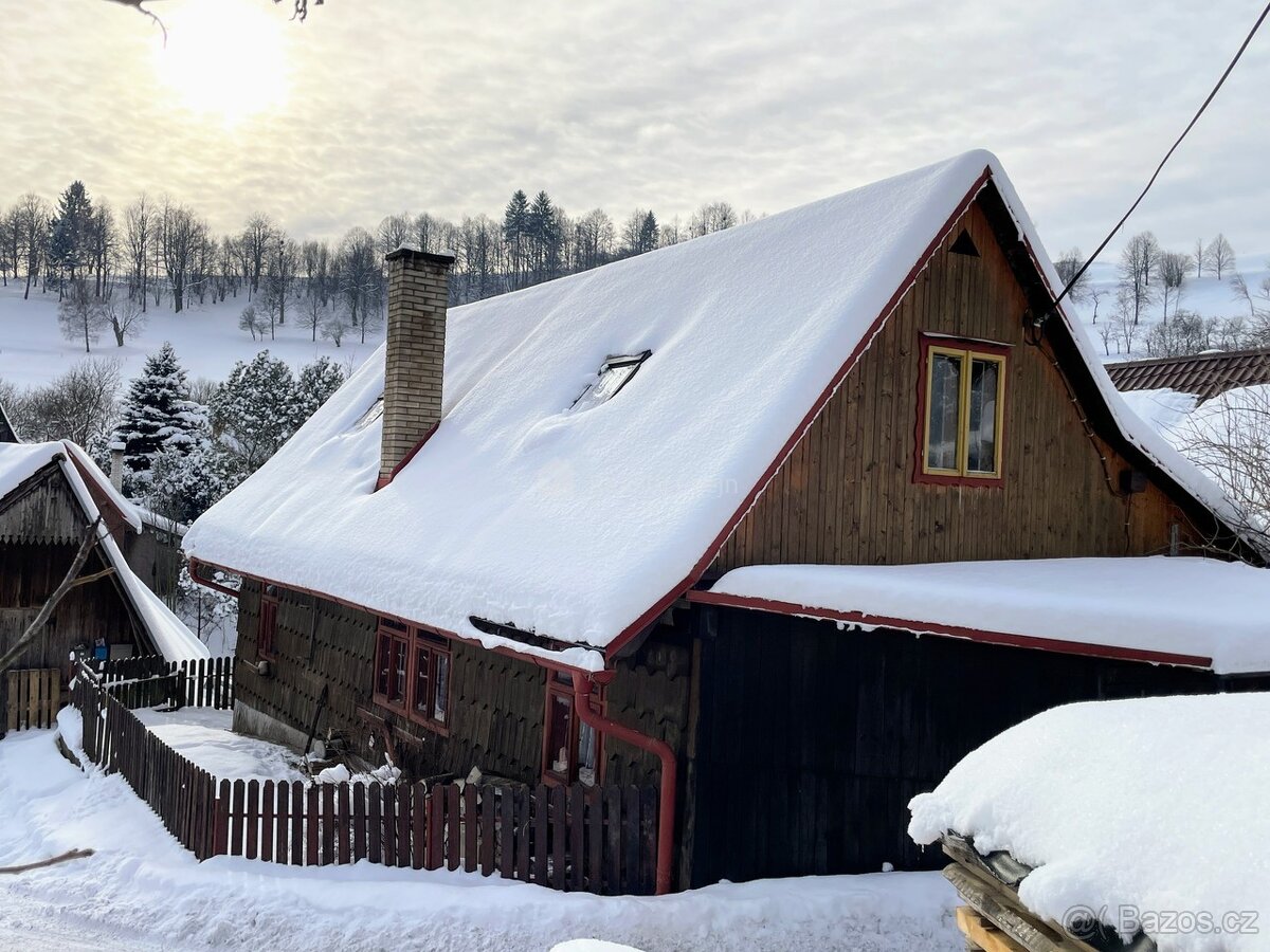 Prodej dřevěnice na slunném okraji obce Halenkov - 18