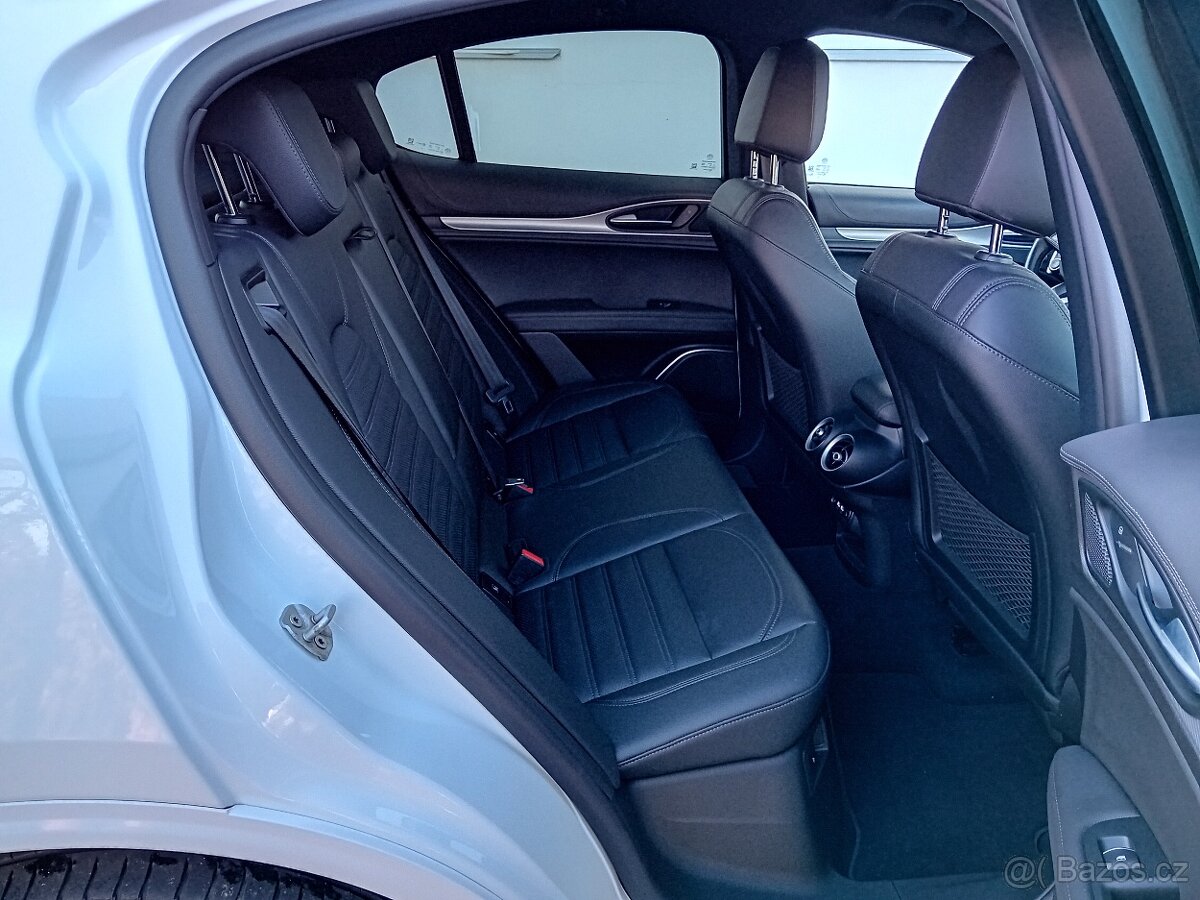 ALFA ROMEO 2,0T 280k Q4 VELOCE /STAV NOVÉHO VOZU/DPH/ - 18