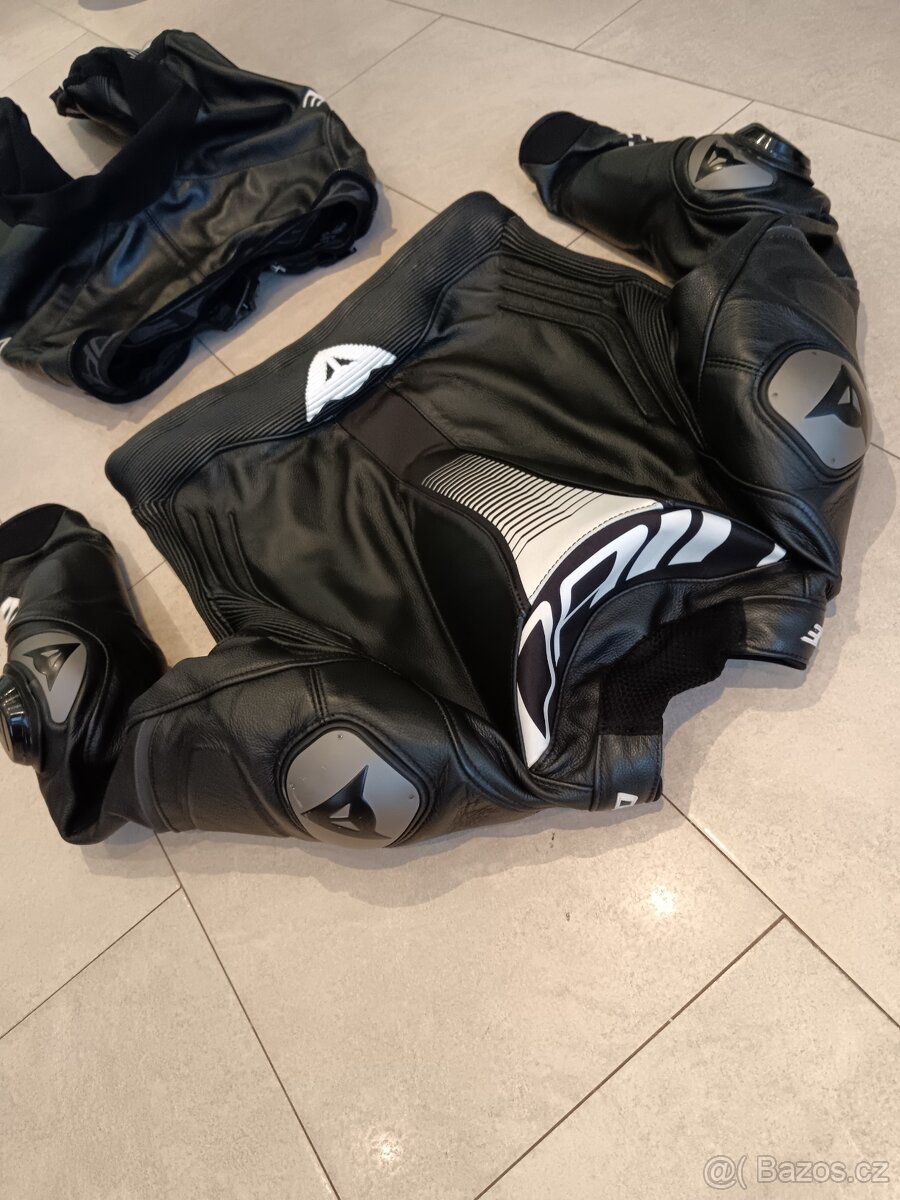 Dainese Laguna Seca 5-Pánská kožená moto kombinéza, dvoudíl - 18