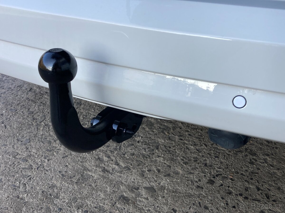 VOLKSWAGEN CADDY MAXI 2,0TDi 7míst webasto - 18