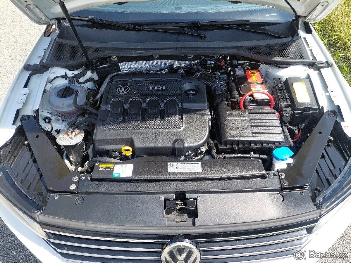 VW Passat B8 variant 1.6 TDI 88kw m.2017 - 18