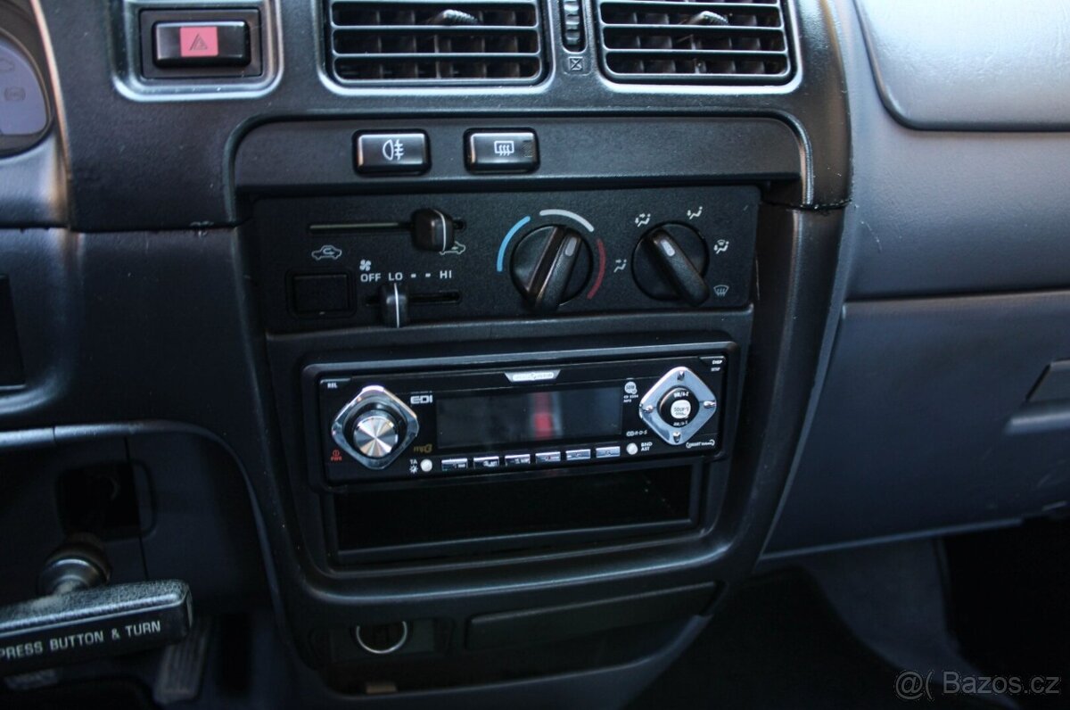 Toyota Hilux 2.5 D-4D Double Cab 4x4 - 18