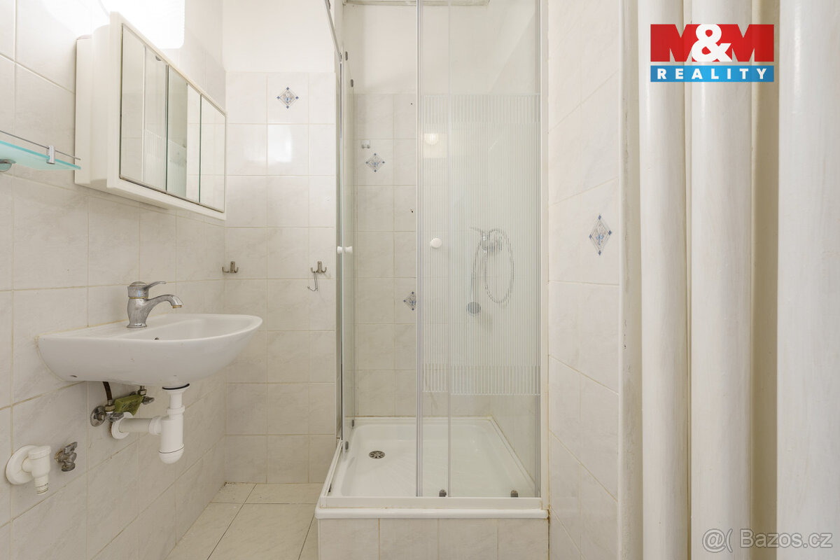 Prodej bytu 2+1, 55 m², Karlovy Vary, ul. K. Čapka - 18