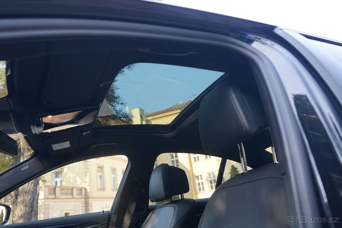BMW Řada 5, M550i H/K 360° Šíbr Matrix HUD - 18
