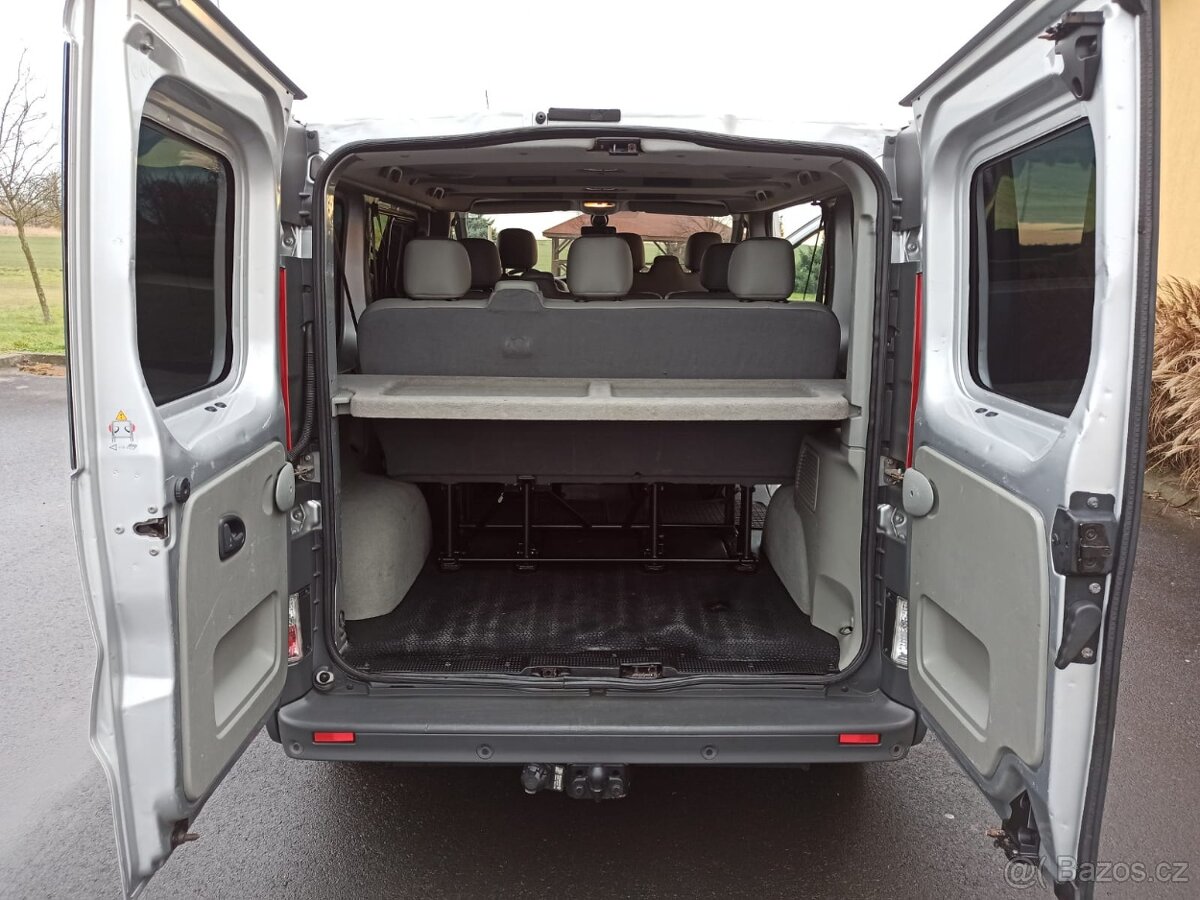 OPEL VIVARO 2.0CDTI 84KW 9 MÍST R.V.2014 - 18