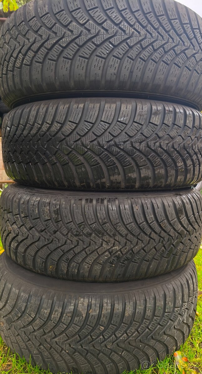 Zimní sada Subaru 5x114,3 Falken 225/60/17 - 18