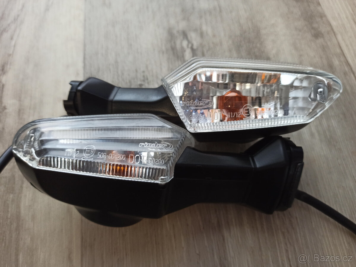 Držáky SPZ+osvětlení+blinkry - 18