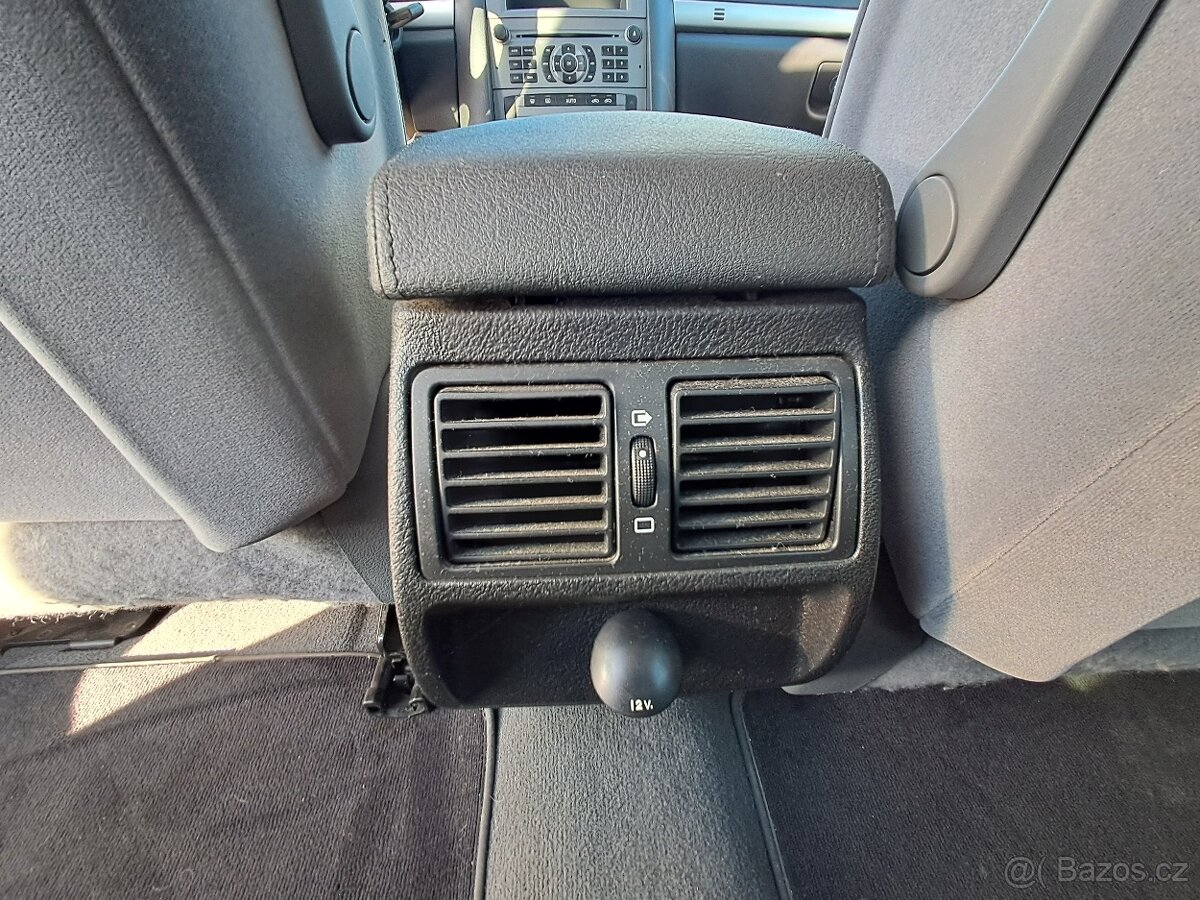 Peugeot 407 - 1.8/92 kW/ČR/2006 - 18