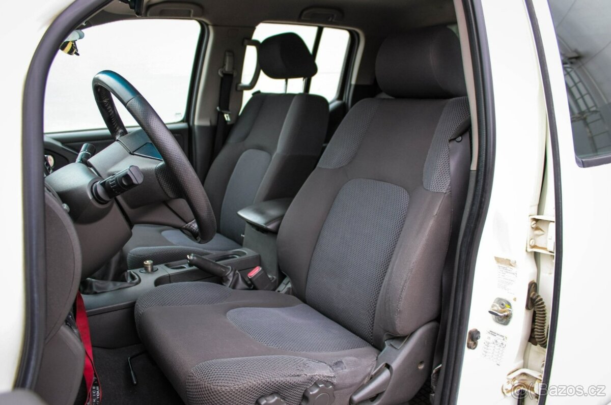 Nissan Navara DoubleCab 2.5D XE - 18