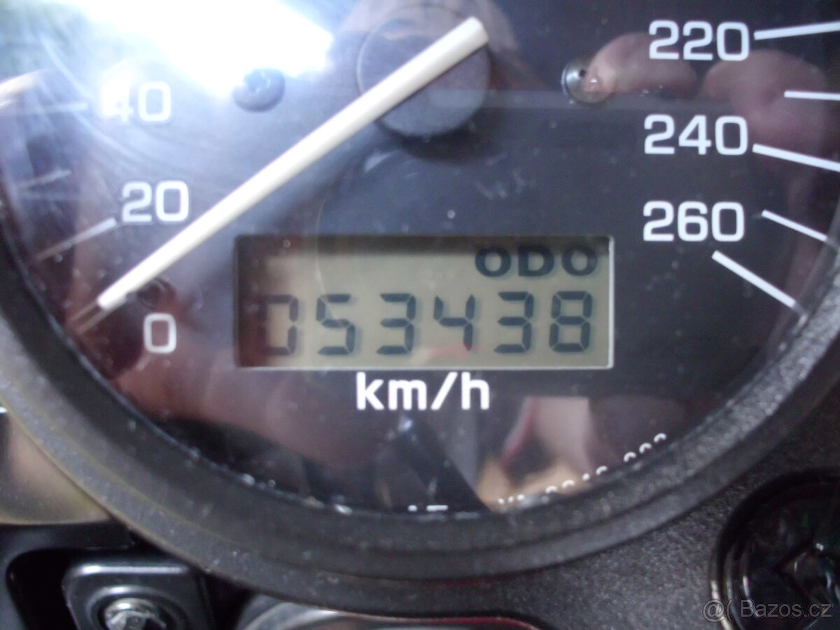 yamaha fzs 600 fazer - 18