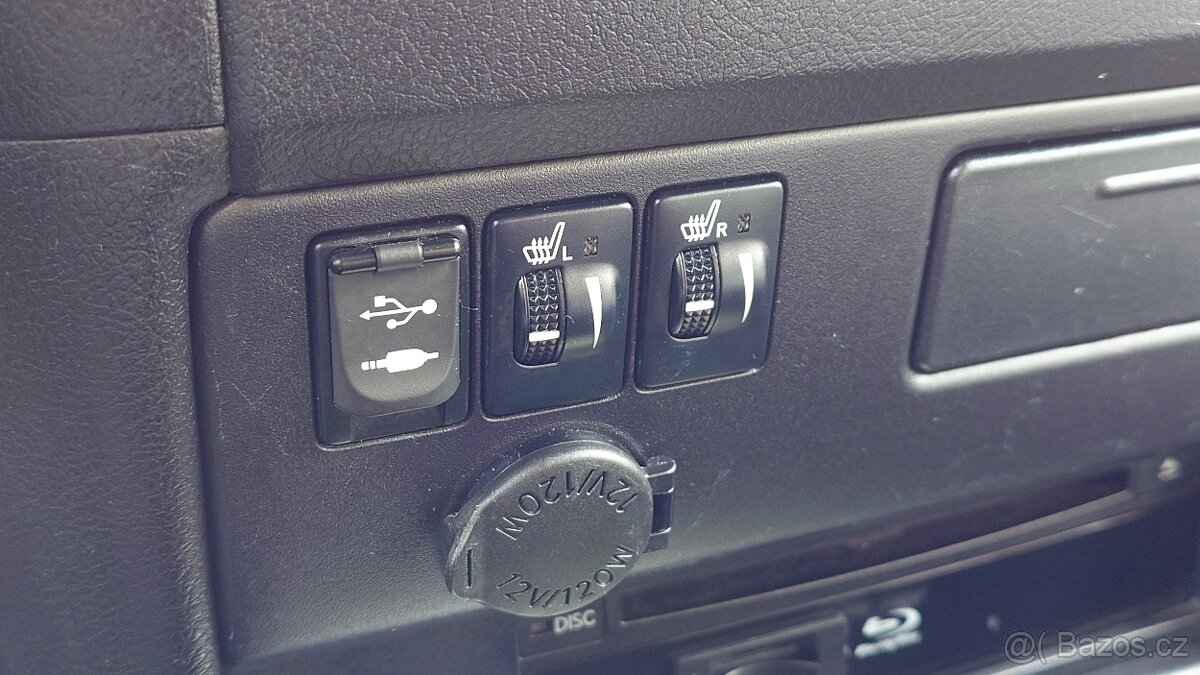 Toyota Sienna 3,5i 4x4 7 míst - 18