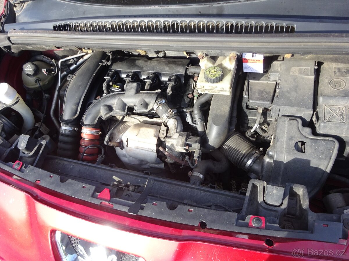 Peugeot 5008 1.6i r.v.2010 (115 kw) stk:4/2027 Koupeno ČR - 18